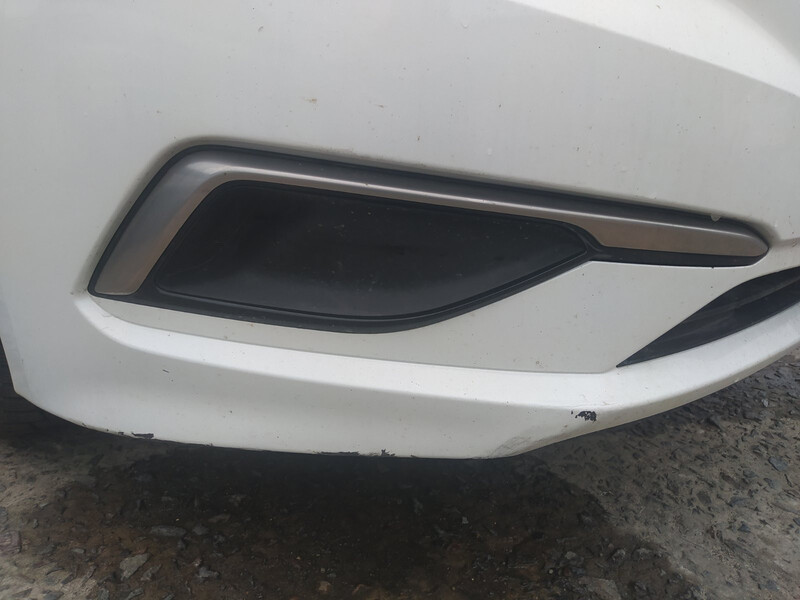 Заглушка протитуманної фари ліва Hyundai Sonata 7  2016 2.4 Бензин Одеса