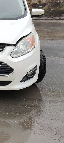 Решетка бампера Ford C-Max  2013 универсал 2.0 Гибрид Одесса