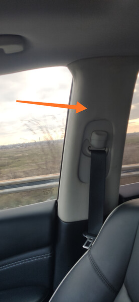 Накладка центральной правой стойки Infiniti QX60  2019 3.5 Бензин Новомосковск