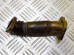 Трубка egr Audi Q7  2011 3.0 Дизель Киев