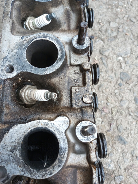 Головка блока цилиндров Opel Omega A  1989 Новомосковск