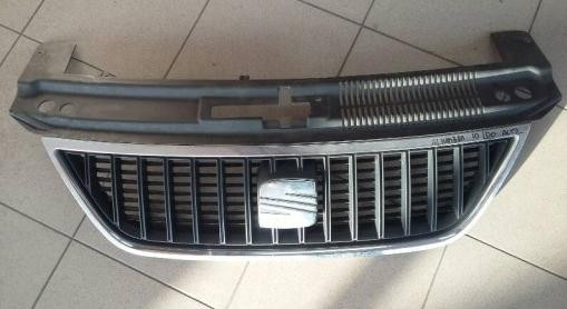 Решетка радиатора Seat Alhambra 2013 г.  2.0 л дизель Львов