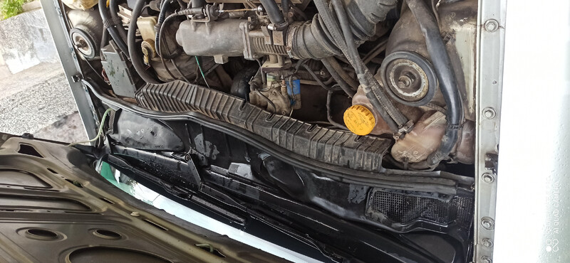 Пластик под лобовое стекло Opel Vectra A  1994 Кицмань