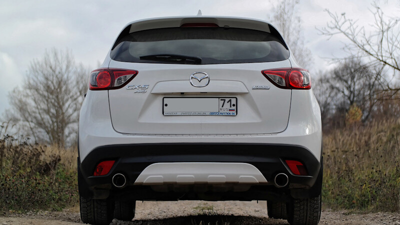 Накладка на задний бампер Mazda CX-5  2016 22.0 Дизель Сумы