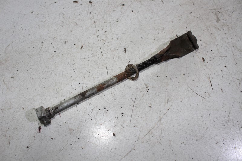 Болта для кріплення запаски Citroen Berlingo  2005 2.0 Бензин 