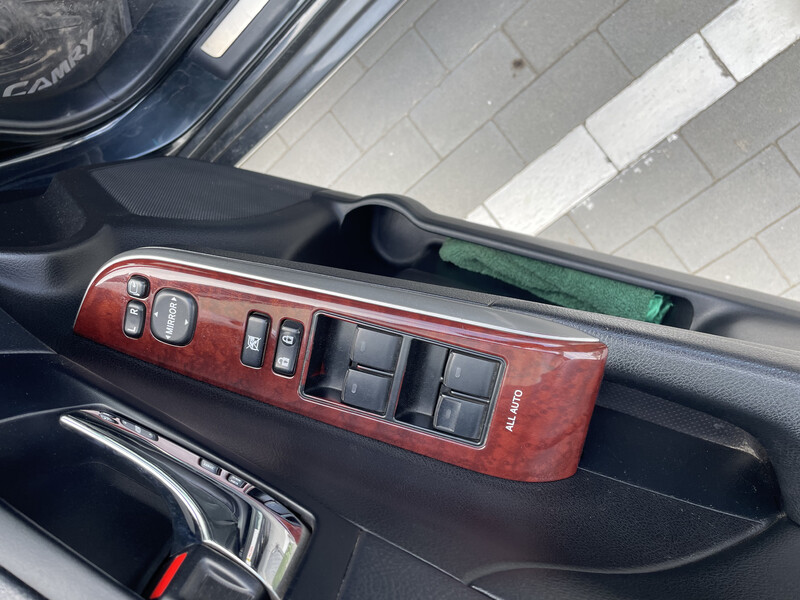 Накладка кнопок стеклоподемников Toyota Camry 50  2012 