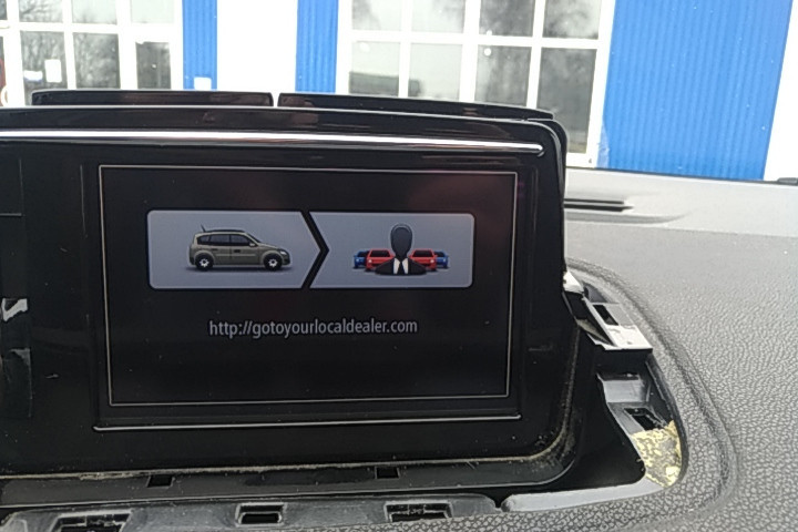Дисплей навигации 259151171r Renault Megane 3 универсал 2014 г.  1.5 л дизель Ровно