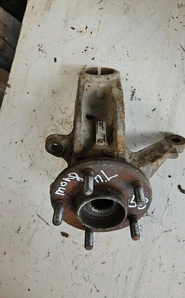 Передня маточина Ford Mondeo 3  2006 універсал 2.0 Дизель Черкаси