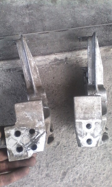 Кронштейн опоры двигателя Opel Vectra A  1993 3.0 Бензин Терновка