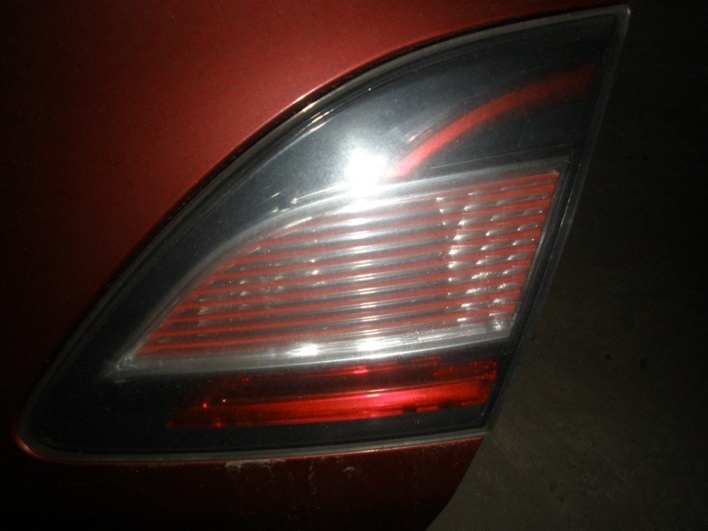 Стоп в крышку багажника правый Mazda 6  2008 хэтчбек 2.0 Бензин Луцк