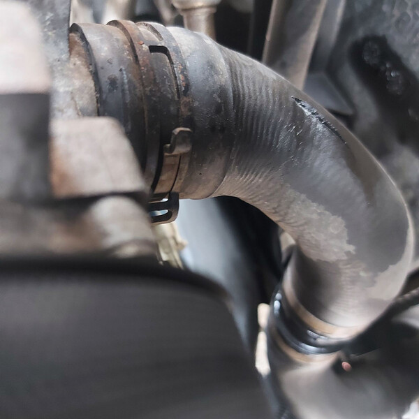 Патрубок радиатора Opel Vectra C  2007 1.6 Бензин 