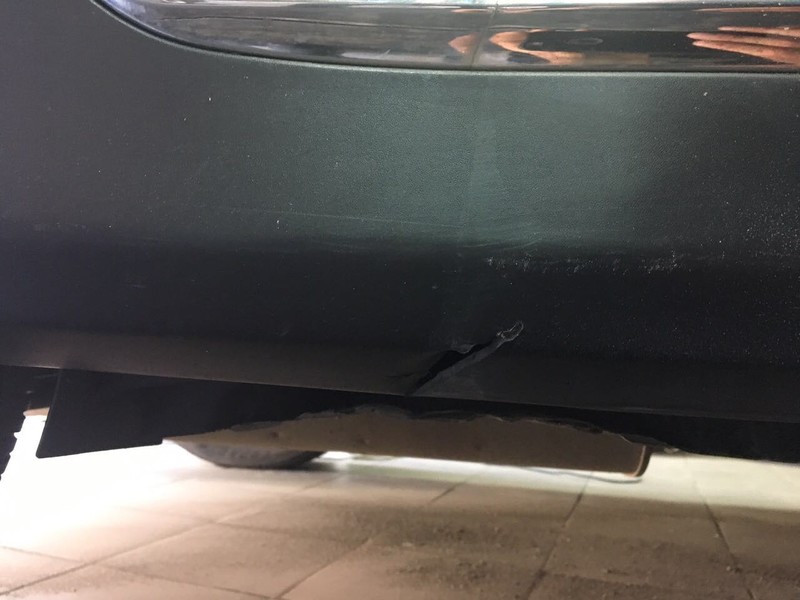 Нижняя правая накладка на двери с хромом Toyota Highlander  2012 3.5 Бензин 