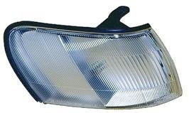 Фара габаритного света 81610-12580   Toyota Corolla