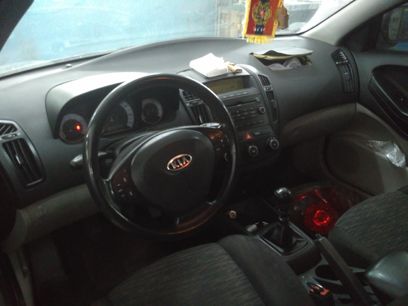 Торпеда гола Kia Cee`d купе 2008 р.  1.4 л бензин Одеса