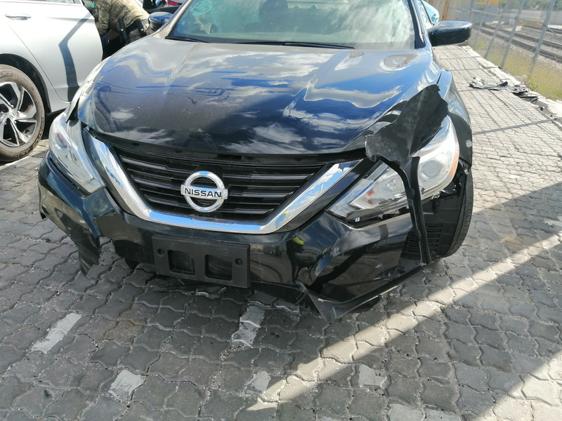 Бампер передний Nissan Altima  2016 2.5 Бензин Киев