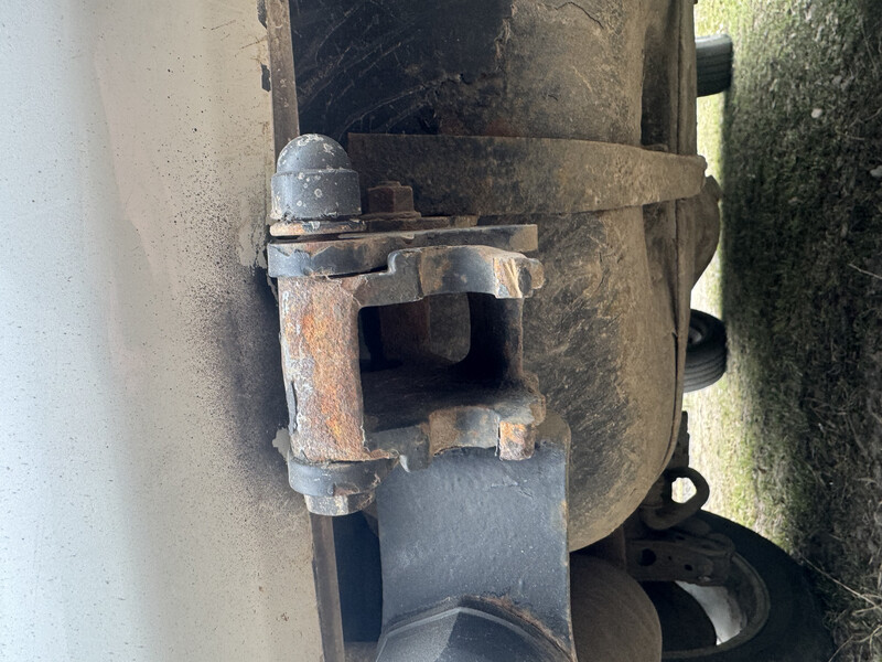 Вставка в фаркоп Toyota Land Cruiser 200  2016 4.6 Бензин Шостка