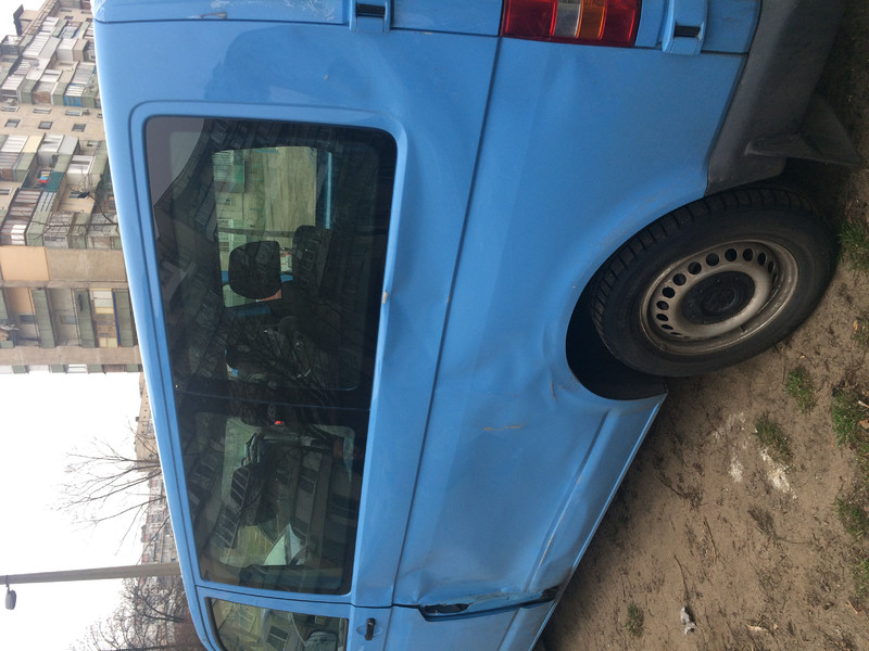 Боковина кузова левая Volkswagen T5 (Transporter)  2008 2.5 Дизель Киев