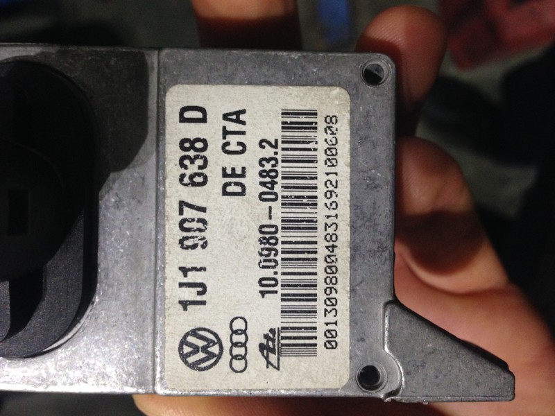 Датчик ESP 1J1907638D   Skoda Octavia, Volkswagen Golf