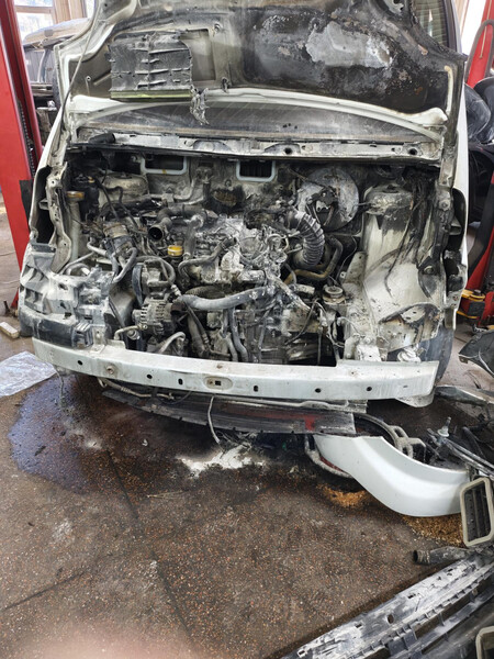 Подкапотка,проводока Opel Vivaro  2010 2.0 Дизель Дніпро