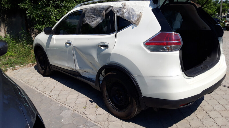 Левый порог (железо) Nissan Rogue  2015 2.4 Бензин Днепр