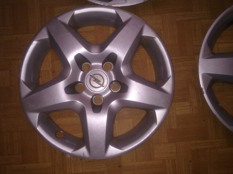 Колпак на диск Opel Astra хэтчбек 2006 г.  1.6 л бензин Киев