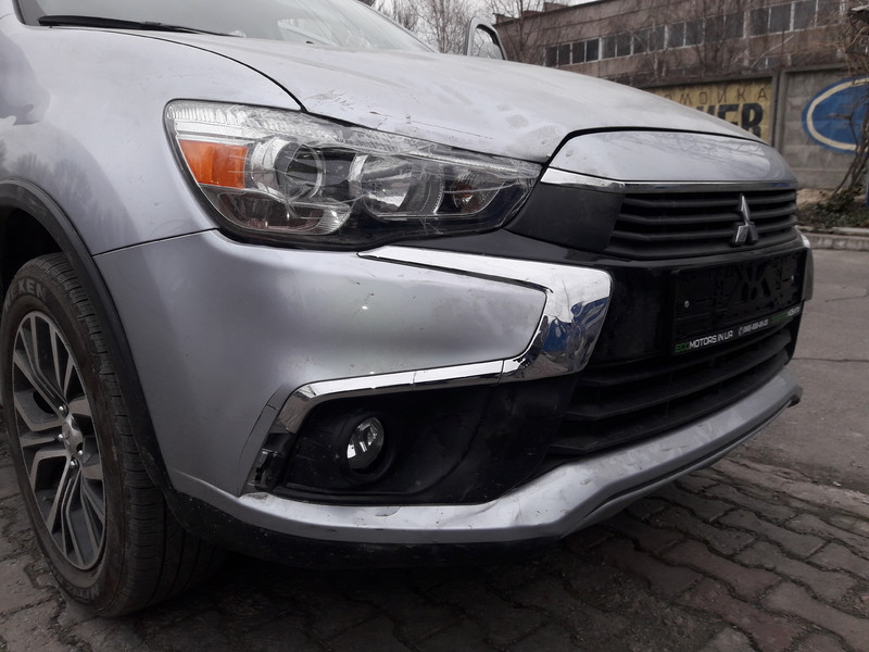 Хром бампера правый Mitsubishi ASX США 2016 2.4 Бензин Запорожье