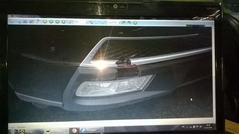 Рамка решетки бампера правая Acura MDX  2010 универсал  Бензин Киев
