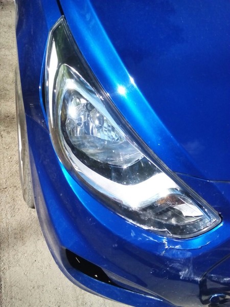 Фара правая галоген 921024L000   Hyundai Accent, Kia Magentis