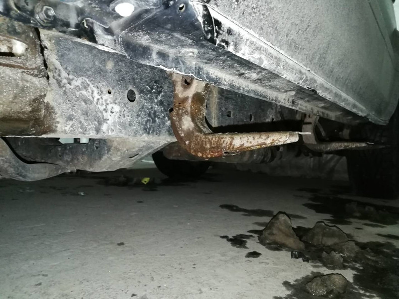 Кронштейны подножки правой Lexus GX  2005 4.7 Бензин Одесса