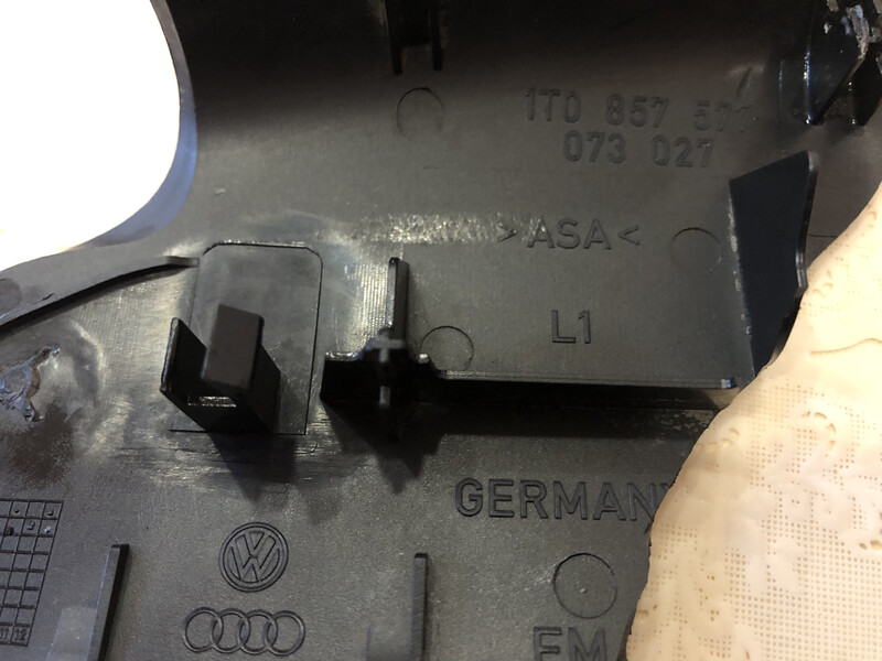 Левое зеркал - корпус, нижняя часть без стекла Volkswagen Touran  2004 универсал 2.0 Бензин Днепр