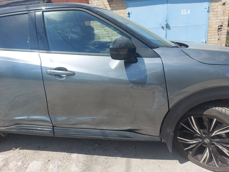 Дверь пер и задняя правая Nissan Juke  2021 универсал 1.0 Бензин Запорожье