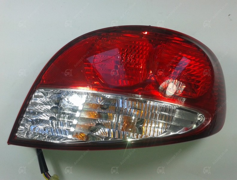Фонарь правый Daewoo Matiz хэтчбек 2012 г.  1.0 л бензин Киев