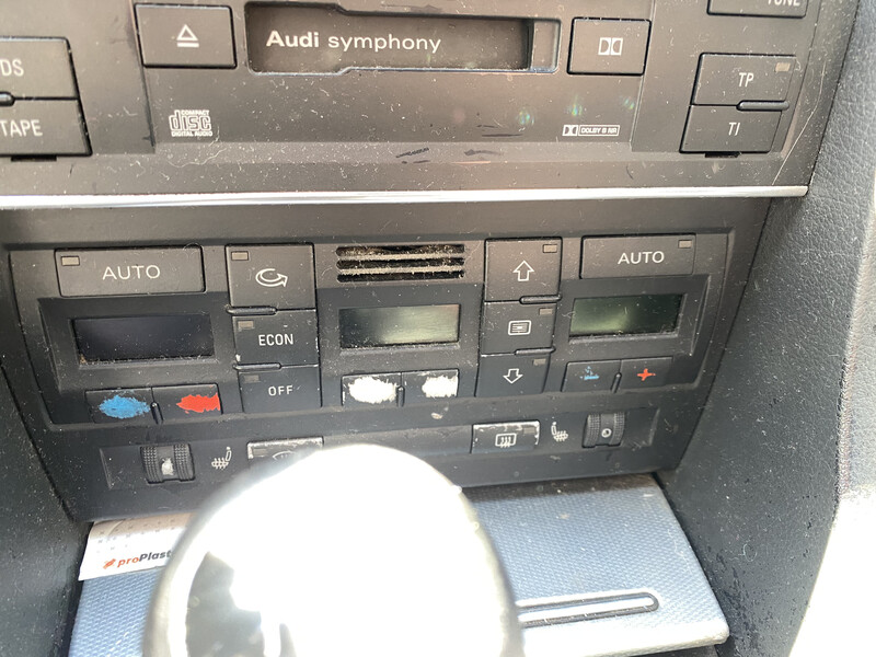 Блок управління клімат контролем Audi A4 B6  2003 универсал 2.0 Бензин 