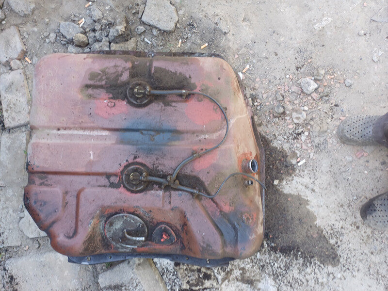 Паливний бак Mitsubishi Pajero 2 1994 р.  2.8 л дизель