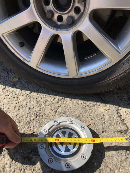 Колпачки в титановые диски (1 шт) Volkswagen Touran  2007 универсал 1.9 Дизель Новояворовск