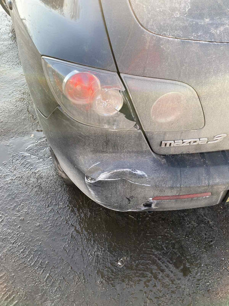 Фонарь левый в крыло Mazda 3 BK  2008 хэтчбек 1.8 Бензин Киев