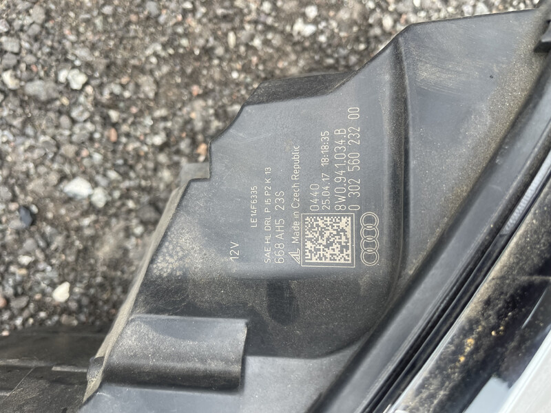 Фара передняя Audi A4 B9  2017 2.0 Бензин Киев
