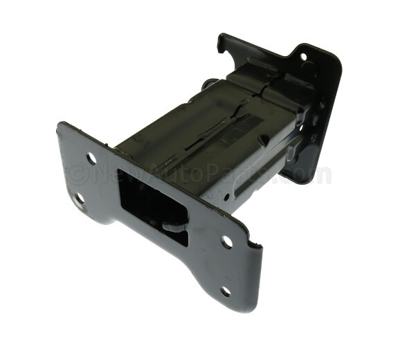 Кронштейн переднього бампера правий 622105HA0A   Nissan Rogue, Renault Koleos