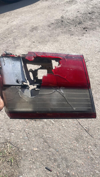 Фонарь левый внутренний (на крышке) Toyota Carina E  1992 2.0 Бензин 