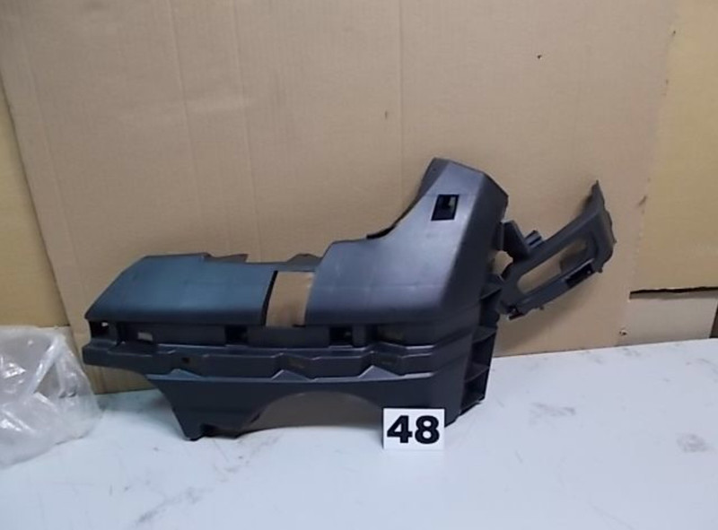 Усилитель бампера переднего левый Nissan Pathfinder R51  2005 2.5 Дизель 