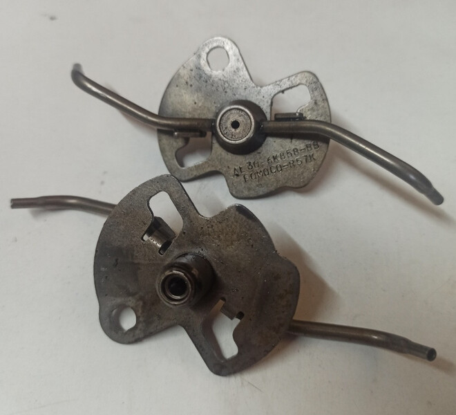 Масляная форсунка Land Rover Range Rover 2020 г.  4.4 л дизель Жмеринка