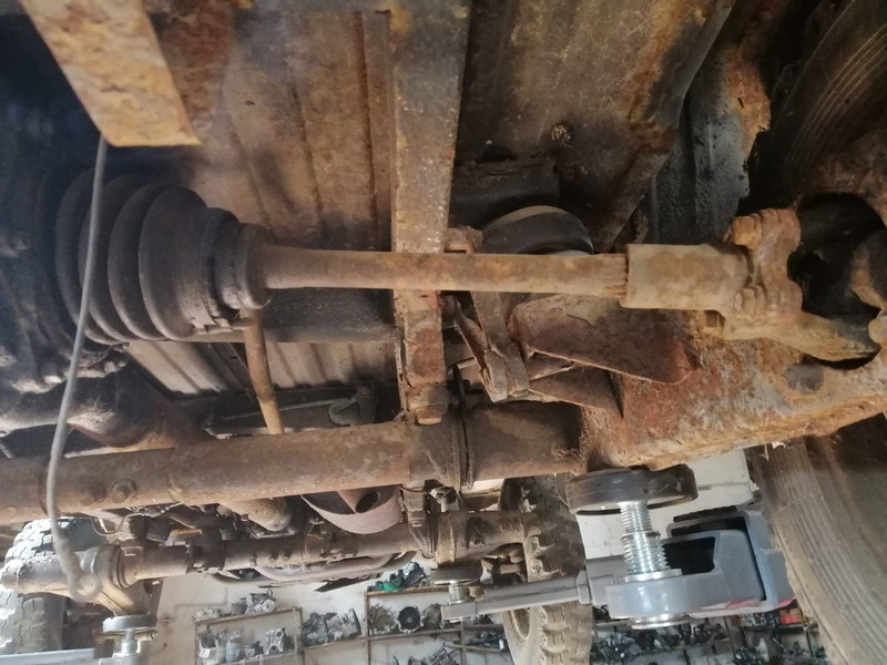 Задний привод левая сторона правый торсион Renault Kangoo 4.7 1988 2.5 Бензин Радомышль