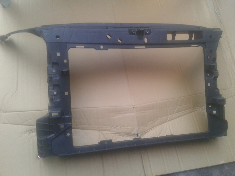 Передня панель 5J0805588DT   Skoda Fabia