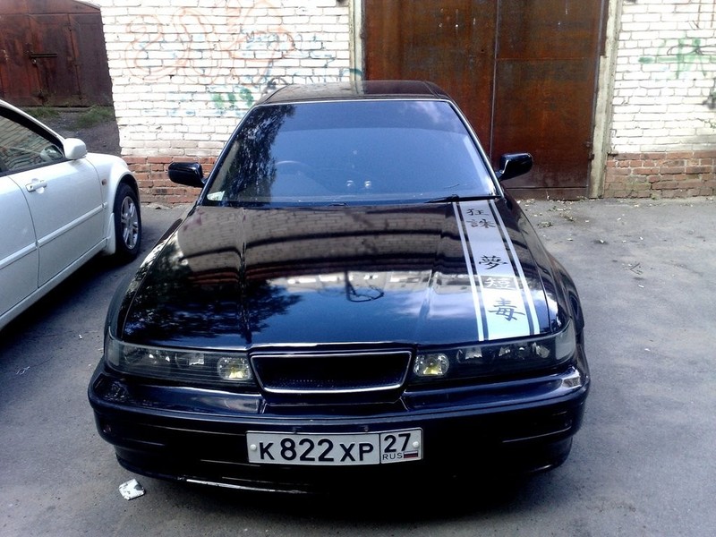 Фара правая Honda Vigor 1993 г.  2.0 л бензин Ровно