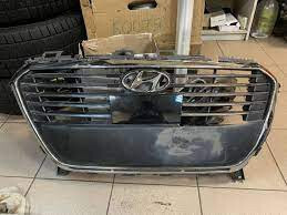 Решітка бампера Hyundai Sonata 7  2017 2.0 Гибрид 