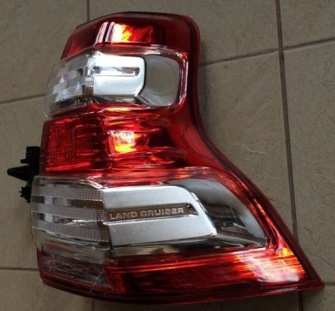 Задние фонари Toyota Land Cruiser Prado 150 2014 г.  3.0 л бензин Киев