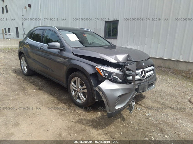 Капот/бампер Mercedes GLA-Class 2015 р.  2.0 л бензин Одеса