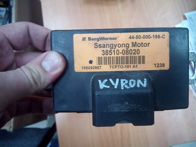 Блок управления раздаткой SSangYong Actyon  2009 2.0 Дизель Киев