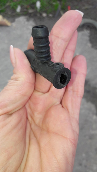 Тройник топливной системы BMW X3 F25 2013 2.0 Дизель Хмельницкий