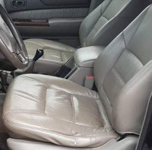 Задние сиденья Nissan Patrol Y61 2004 г.  3.0 л дизель Ровно